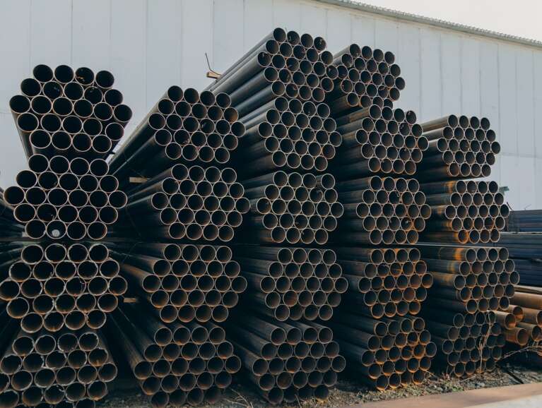 steel-pipes-6967964_1280